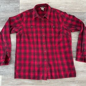 Duluth Trading Co Red and Black Plaid Women's Shirt